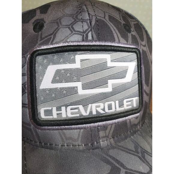 CHEVROLET CHEVY LOGO w USA FLAG KRYPTEK GREY RAID ADJUSTABLE SNAPBACK HAT CAP - Picture 2 of 6